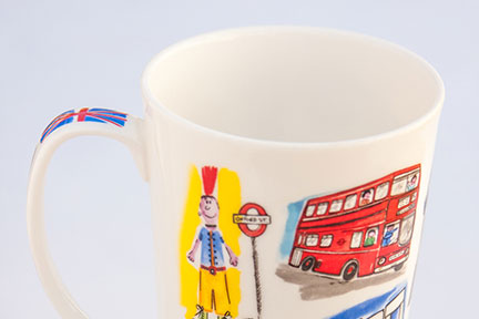Mug with English cartoons on it